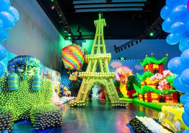 Balloon Story Barcelona: el gran espectáculo inmersivo de globos donde colabora Lila Purpurina